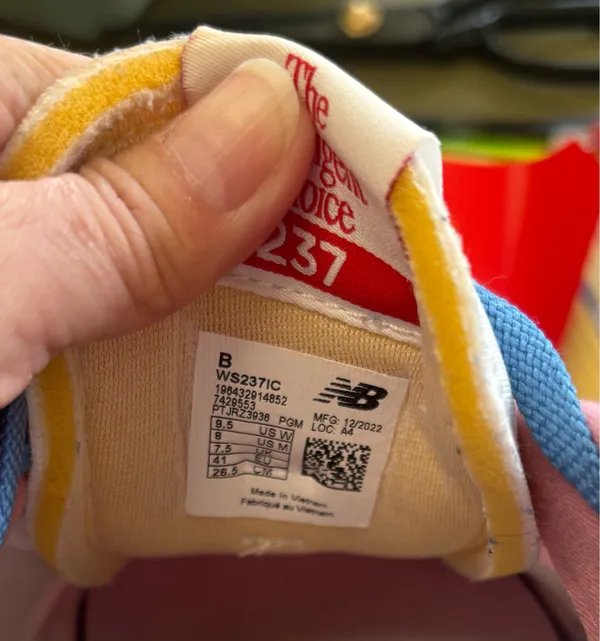 Size 8 New Balance Blue/Hazy Rose/White 237 V1 Sneaker. In EUC! - Image 8