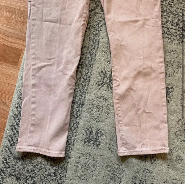 Old Navy Size 4 Pink High Rise Jeans - Image 2