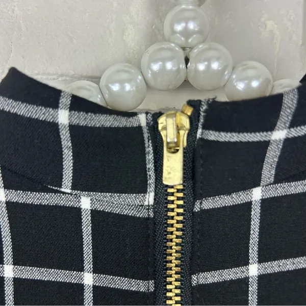 H&M Black Plaid Checked Grid Print Mini Dress Size 6 - Image 6