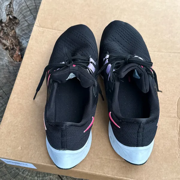 Nike Air Zoom Pegasus 38 women sneakers shoes size 8 - Image 6