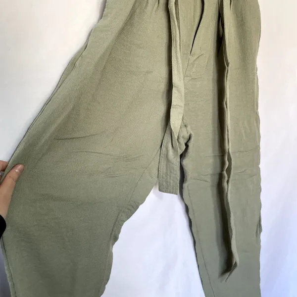 a new day sage green‎ paperbag trousers straight leg women's size XS rayon nylon - Image 2