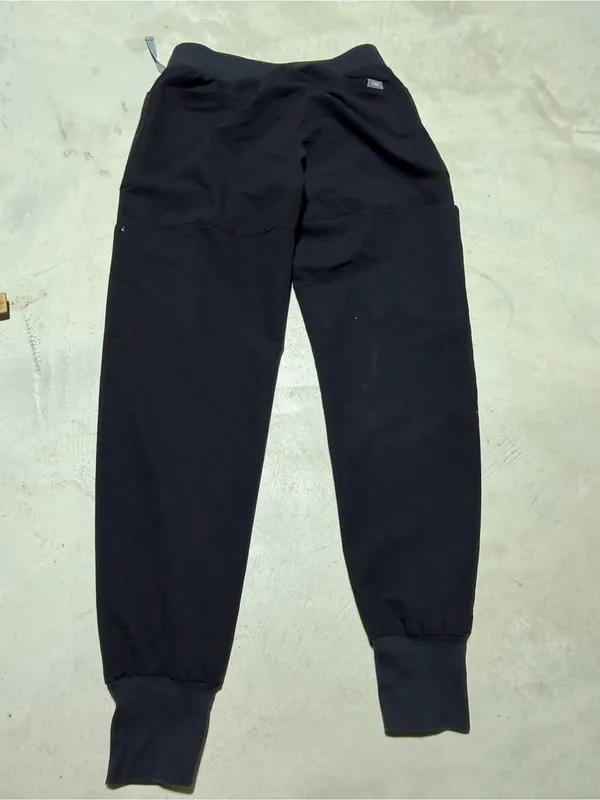 Figs Black Jogger scrub Pants with Drawstring M/T - Image 6