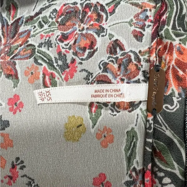 Free People Windflowers Printed Kinched Zip Kimono Grey XS/S - Image 2