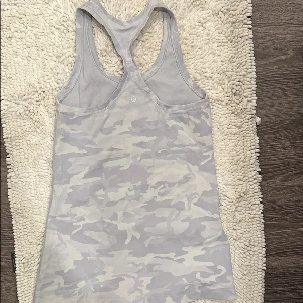 Lululemon Athletica White Camouflage Tank Top - Image 3