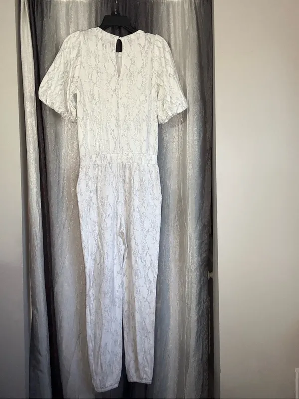 Daily Ritual White Light Heathered Short Sleeve Jumpsuit - Image 2