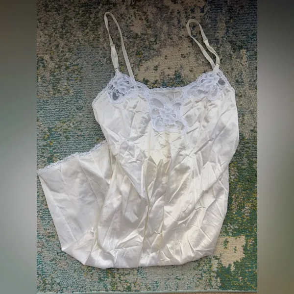Vintage white lace slip dress, size large - Image 8