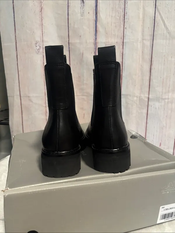 NIB Everlane The Lug Chelsea Boot - Image 13
