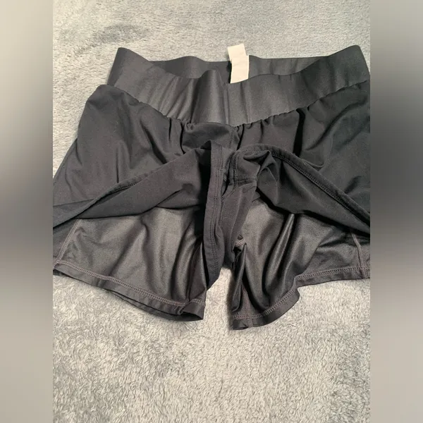 Fabletics Black Athletic Shorts XL - Image 8