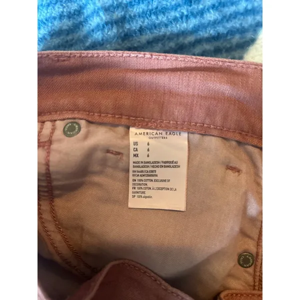 American Eagle Pink Highest Rise Mom Shorts - Size 6 - Image 6