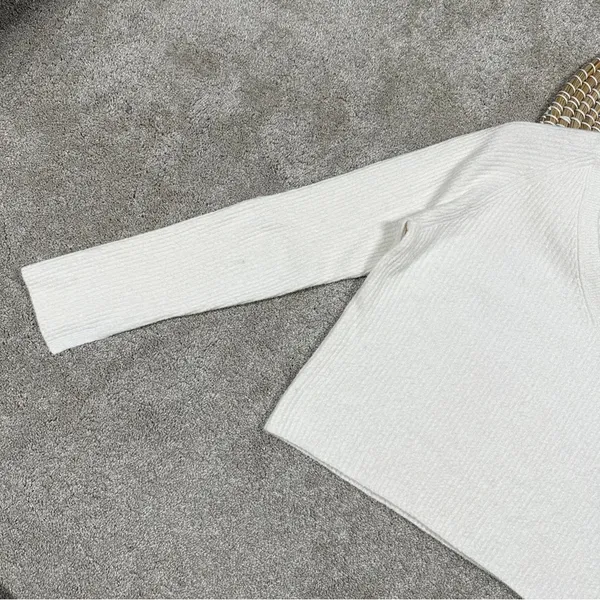 Athleta Cashmere Blend Felicity Cozy V-Neck Sweater Longsleeve Magnolia White XS - Image 6