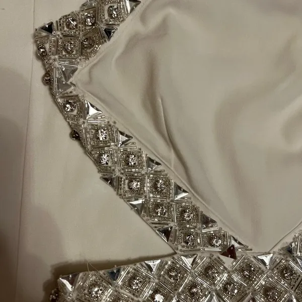 Revolve NBD White Nicolina Cutout Sequin Embellished Formal Gown Size XS - Image 7