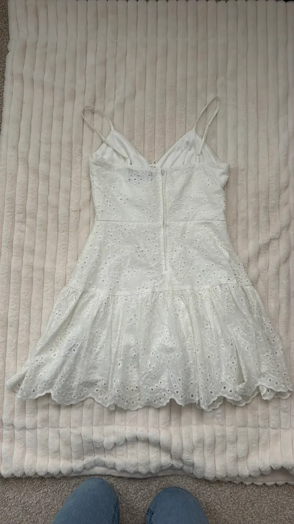 White Cotton Eyelet Sun Dress Size M - Image 4