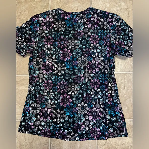 Willow Brook Scrub Top in Black/Pink/Blue/White Snowflake Pattern - Image 2