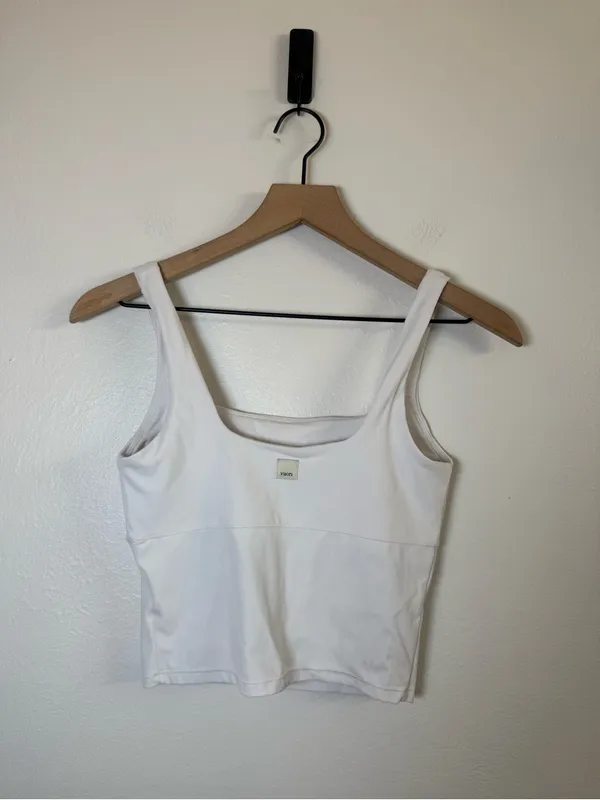 Vuori AllTheForm™ Support Tank - Image 3