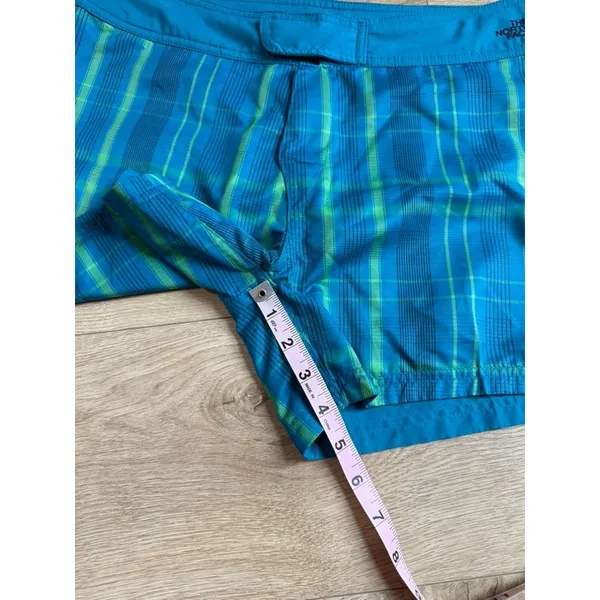 THE NORTH FACE size 12 women's REVERSIBLE Swim Board Shorts Blue/Green Plaid - Image 14