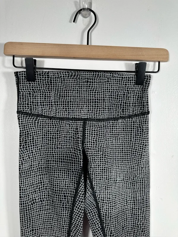 Lululemon Wunder Under Pant III Fall Net White Black‎ Leggings Size 2 - Image 5