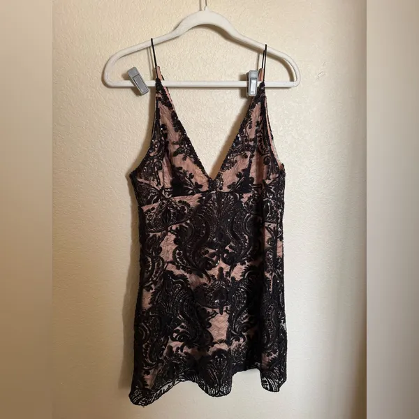 FREE PEOPLE Night Shimmers‎ Mini Dress Sz 6 in Black Lace - Image 4