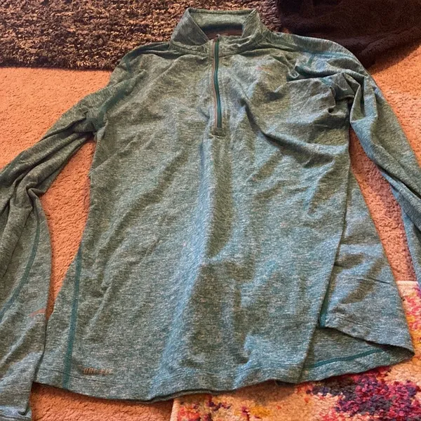 Nike quarter zip‎ long sleeve M - Image 2