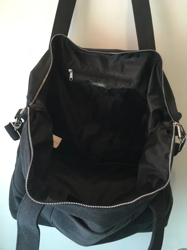 Large Canvas Bag Black - Image 6
