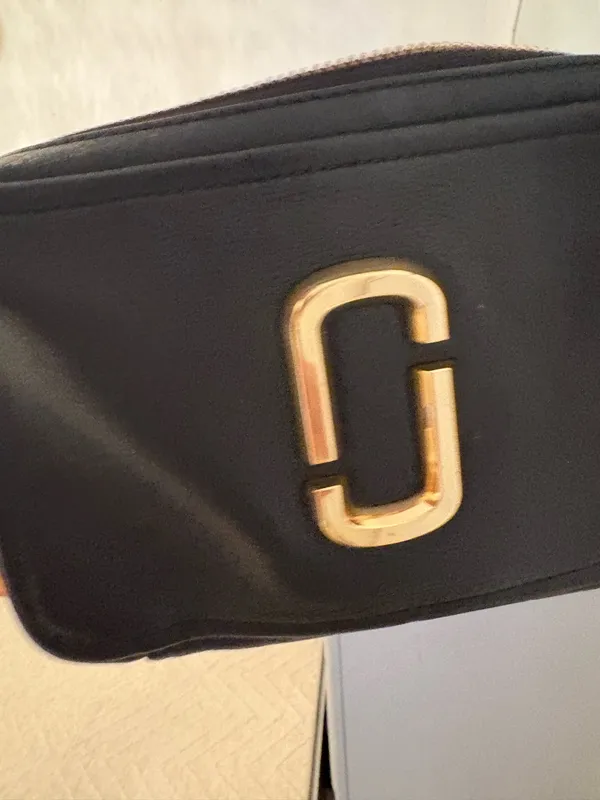 Marc Jacobs Crossbody Leather Bag - Image 7