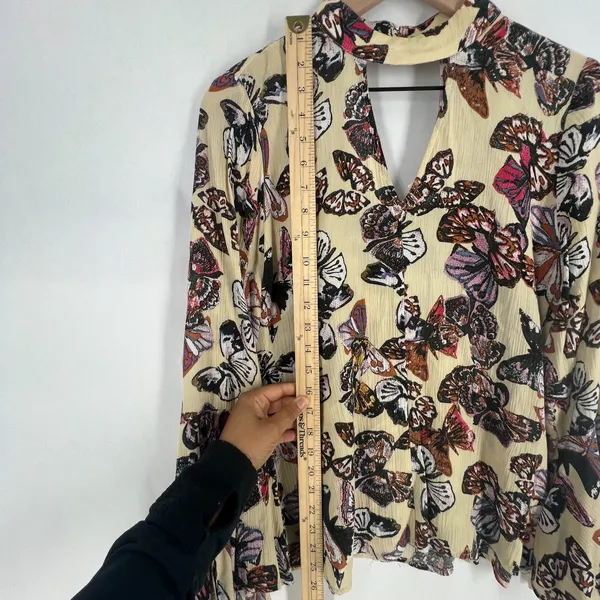 Entro‎ Tunic Top Womens Small Multicolor Butterfly Keyhole Neck Bell Sleeves - Image 10