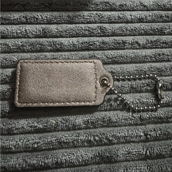 Coach Metallic Gray 2.5” Leather Fob Hang tag Charm Keychain authentic - Image 4