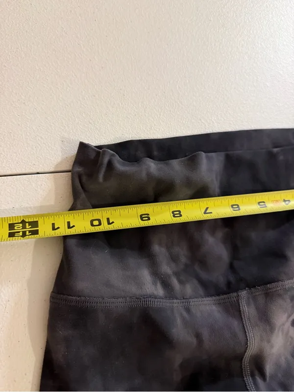 Lululemon Align High-Rise Pant Cropped Diamond Dye Pitch Grey Graphite size 4 - Image 3