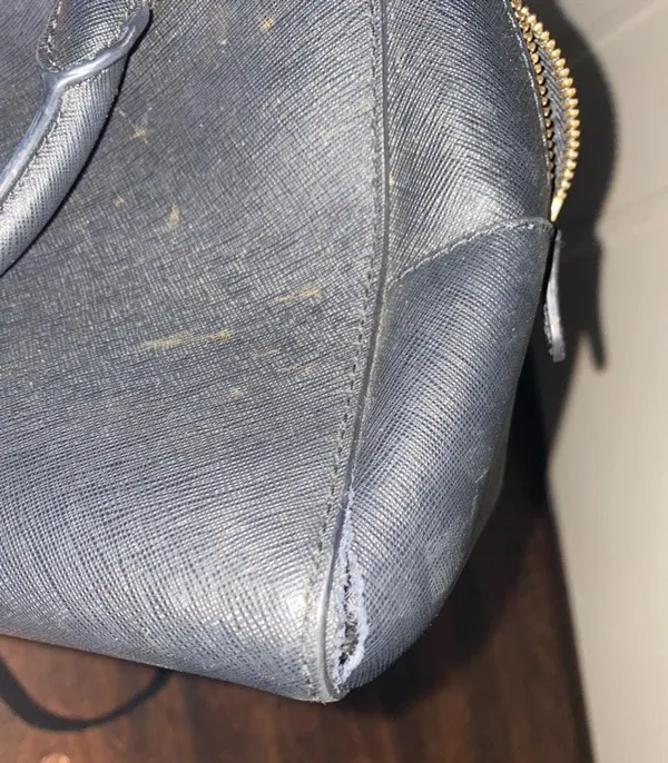 Michael Kors Black Crossbody Handbag - Image 4