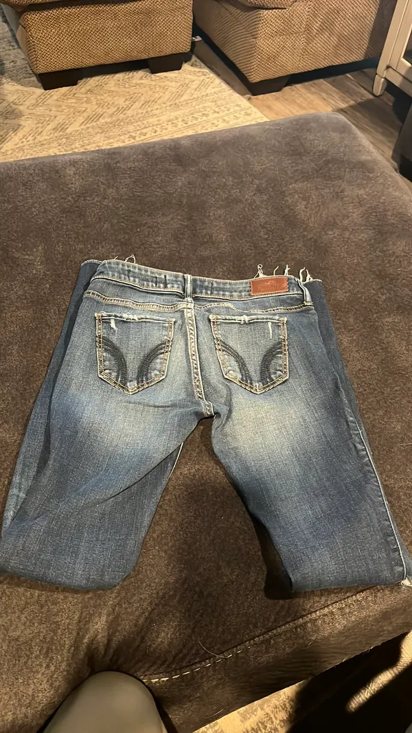 SkinnyJeans - Image 2