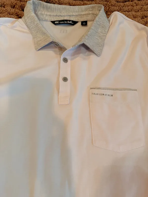 TravisMathew Men’s XXL White Pima Cotton Blend Golf Polo Gray Collar Pocket Shirt - Image 2