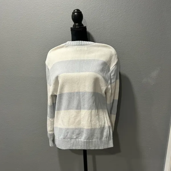 Hollister Soft Knit Striped Sweater XS – Cream & Light Blue Crewneck NWOT - Image 2
