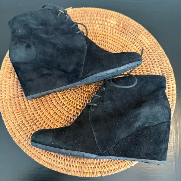 Clarks Black‎ Suede Ankle wedge Boots - Image 7