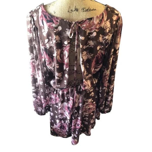 Charlotte Russe Cut-Out Back Dress Size L Brown Floral - Image 4