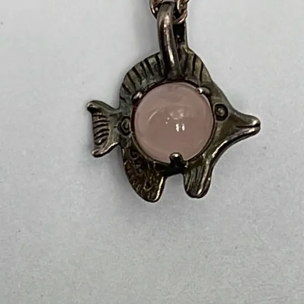Native American sterling fish rose quartz handmade artist signed pendant necklac - Image 2