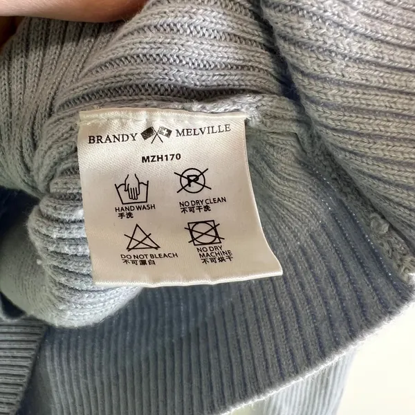 Brandy Melville Light Blue Ribbed Mock Neck Cropped Sweater MZH170 Womens OS‎ - Image 5