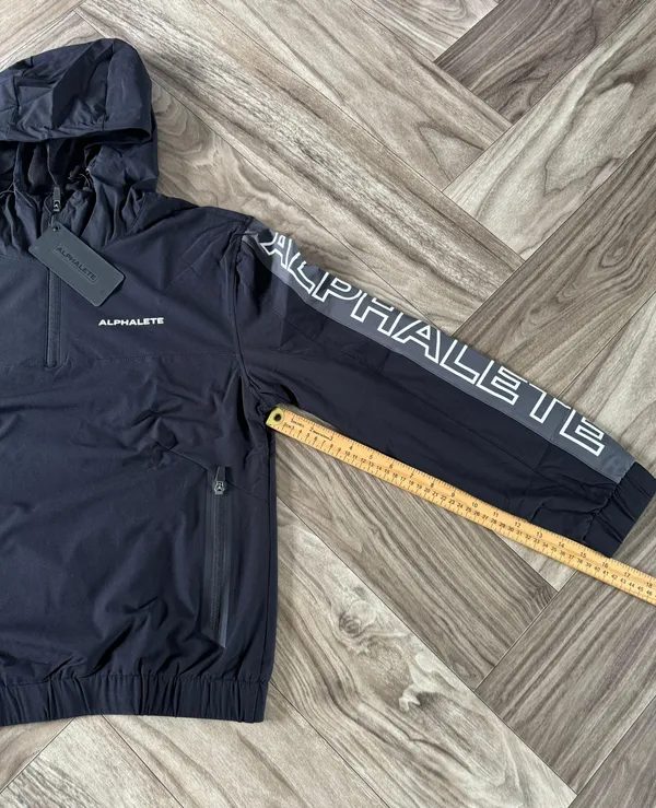 Alphalete Women’s EXP Tech Windbreaker- Black Matter, Size Small - Image 6