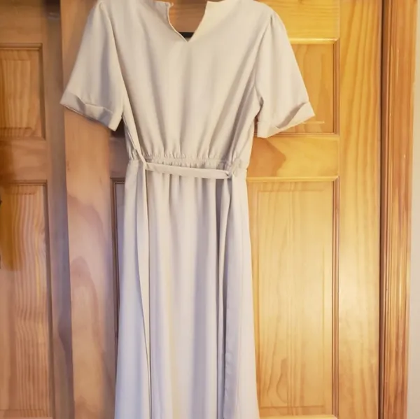 Lottie cream belted maxidress - Image 4