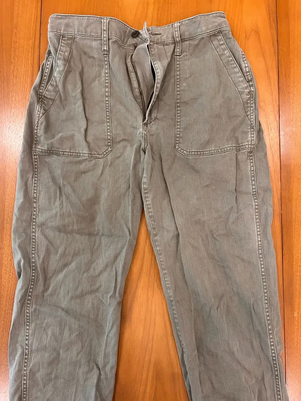 Madewell Green Cargo Pants!  - Image 3