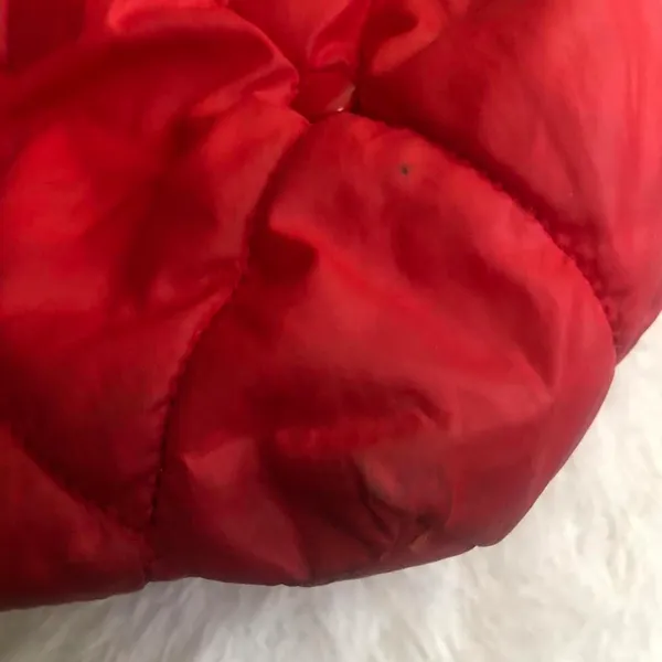 Kate Spade Coney Island Red Quilted Tufted Puffer Argyle Nylon Shoulder Hand Bag Purse Large Tote Zipper Closure - Image 8