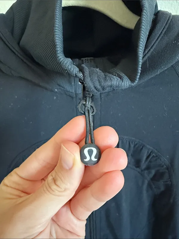 Lululemon Long Black Hooded Zip Jacket - Size 10 - Image 4