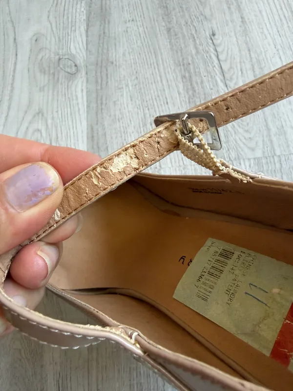 Chinese Laundry Nude Patent Mary Jane Pumps Classic Heels - Image 8