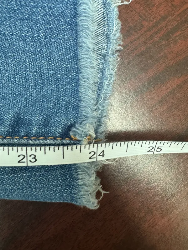 American Eagle Super Super Stretch Artist Crop Distressed Jeans Size 6 - Image 7