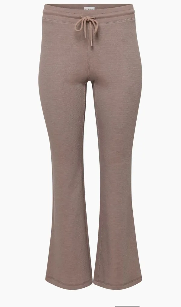Aritzia Sunday Best Waffle Knit Kick Flare Pants - Image 2