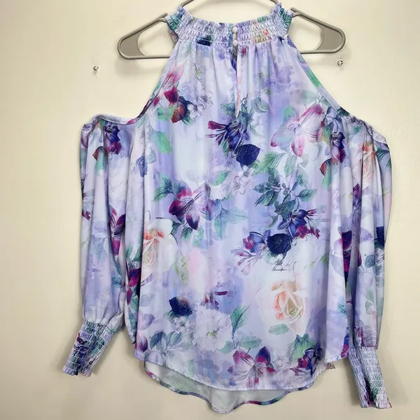 Torrid Watercolor Floral Georgette Smocked Neck Cold Shoulder‎ Blouse 1X - Image 6