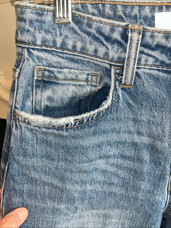 Vervet Blue Women’s 26 Jeans - Image 3