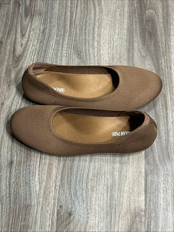 Dream Pairs Tan Round-Toe Ballet Flats - Image 9
