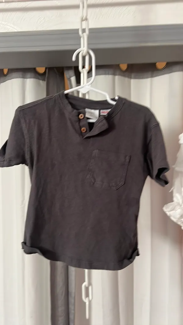 Little boys shirt  - Image 3