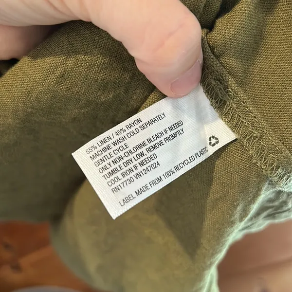 Universal Threads olive green linen shirt dress - Image 5