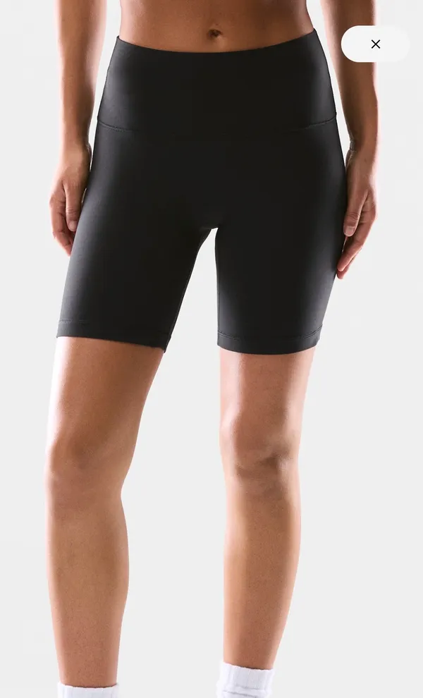 Aritzia Butter Biker Shorts TNA 7" - Image 2
