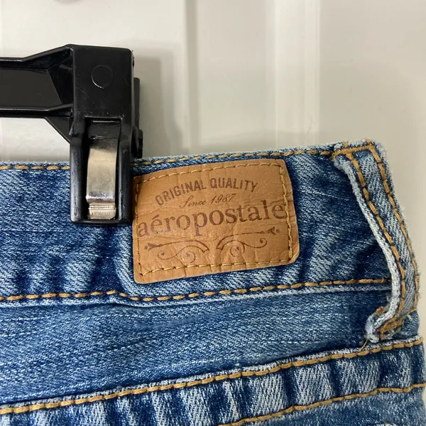 EUC Vintage Aeropostale women’s medium/light wash denim bayla skinny‎ jeans 9/10 - Image 4